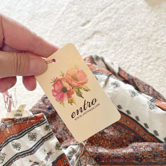 Entro NWT Batik Print 3/4 Sleeve V Neck Crop Wide Leg One Piece Jumpsuit Romper - Picture 12 of 14